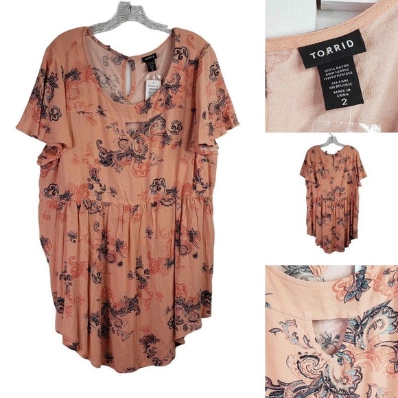 Torrid Tunic Top Blouse Womens Size 2 Peach Paisley Keyhole Short Sleeve - Picture 1 of 12